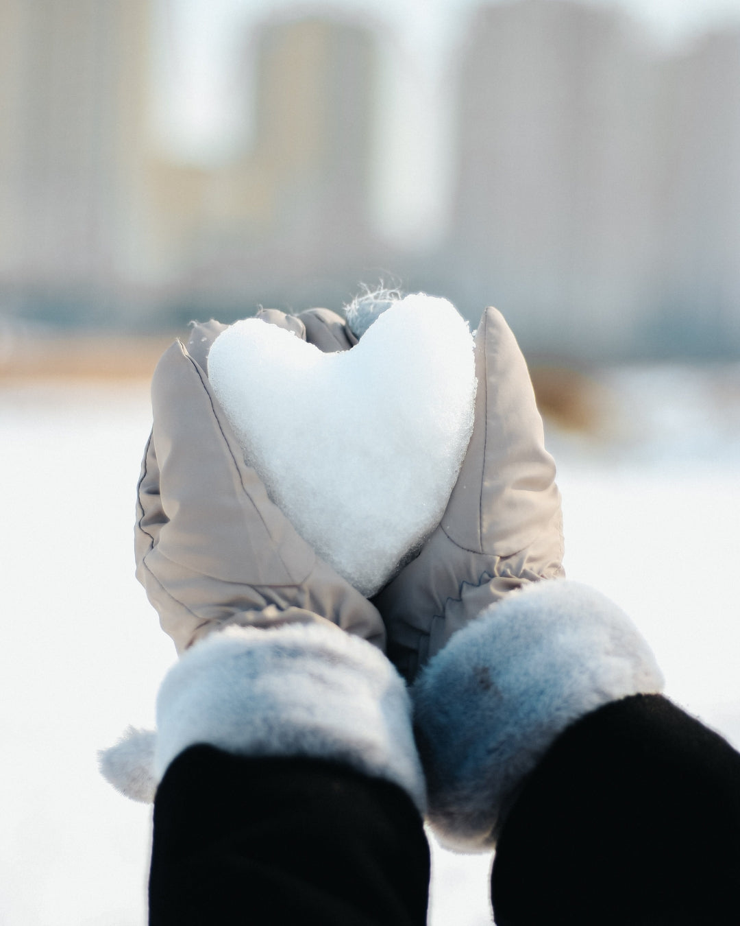 Handverzorging in de winter: Zo bescherm je je handen tegen kou en droogte